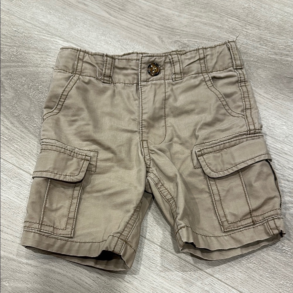 Carter's Tan Cargo Shorts for Everyday Wear